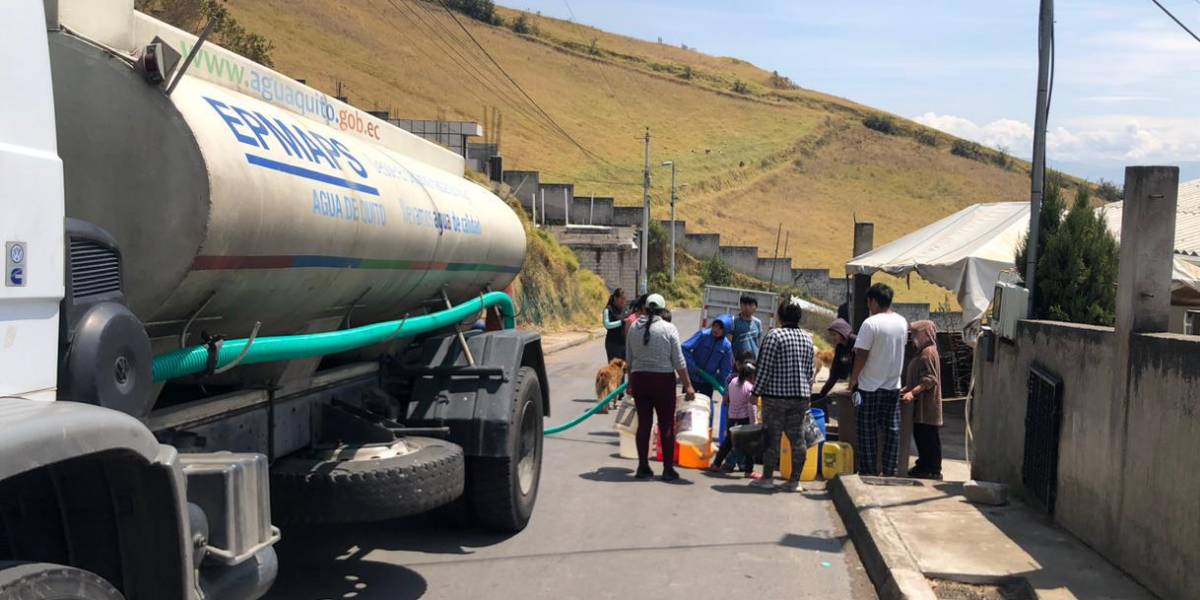 El servicio de agua potable se suspenderá en 23 parroquias de Quito por los cortes de luz este 9 de octubre