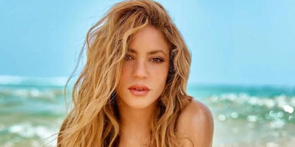 Shakira le habría dedicado una canción a Lewis Hamilton en su disco Las Mujeres Ya No Lloran