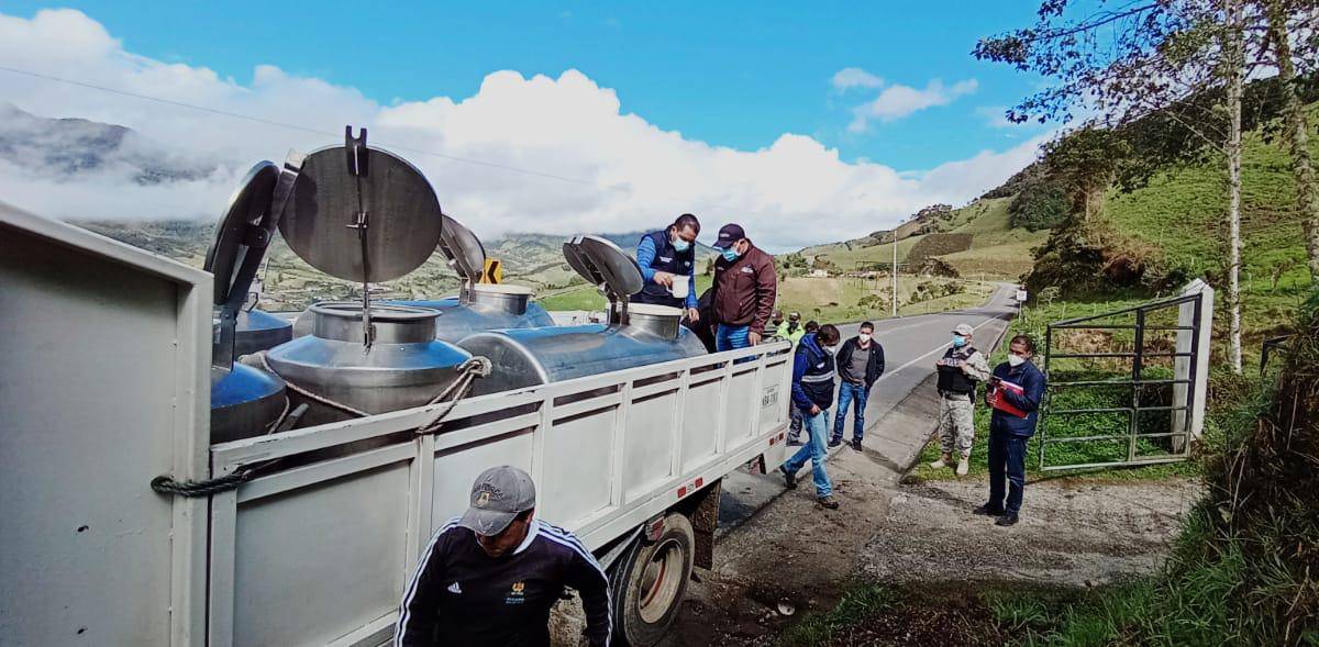 Autoridades ejecutaron un megaoperativo en paso irregular en Tulcán