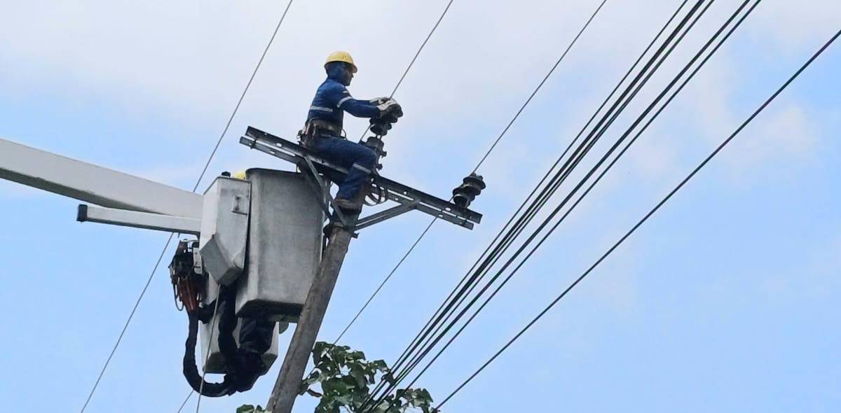 Dos provincias de Ecuador tendrán cortes de luz este 14 de septiembre