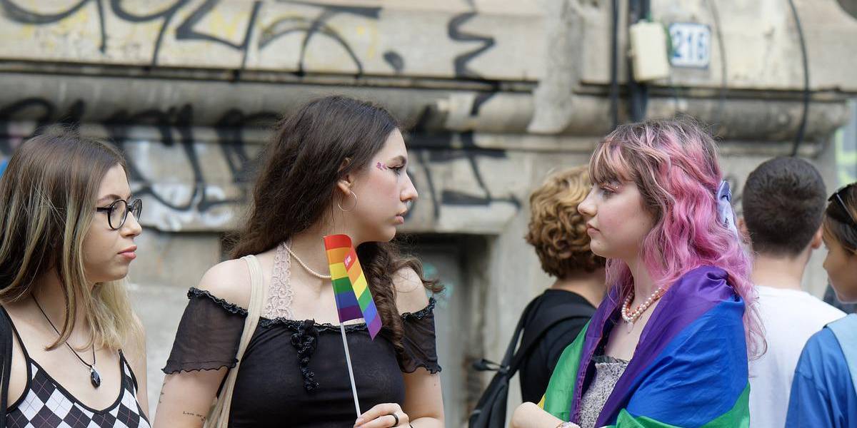 Estados Unidos emite una alerta de viaje mundial debido a amenazas terroristas a eventos LGBTIQ+​​​