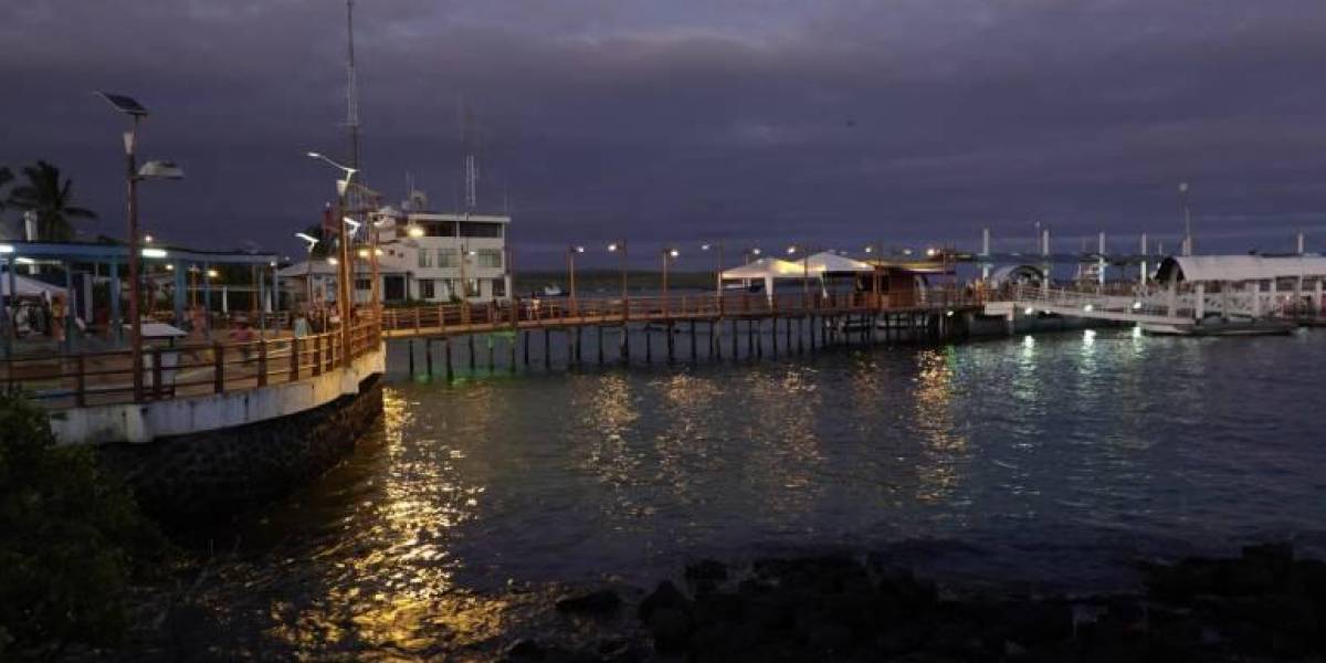 Parque Nacional Galápagos refuerza controles en dos puntos turísticos de San Cristóbal