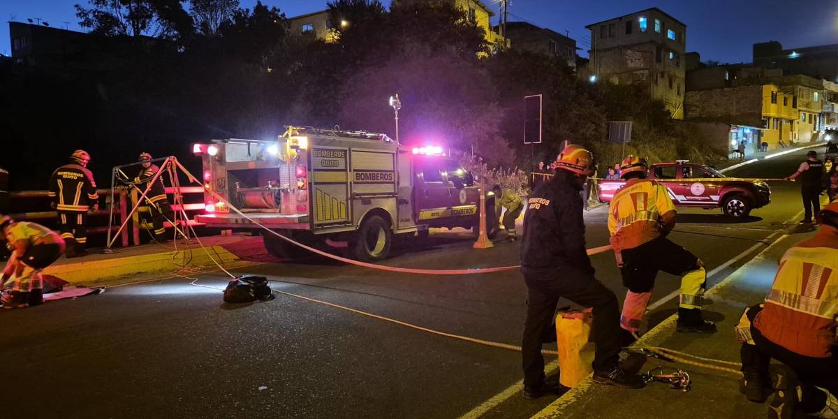 Un cadáver fue hallado en una quebrada en Conocoto