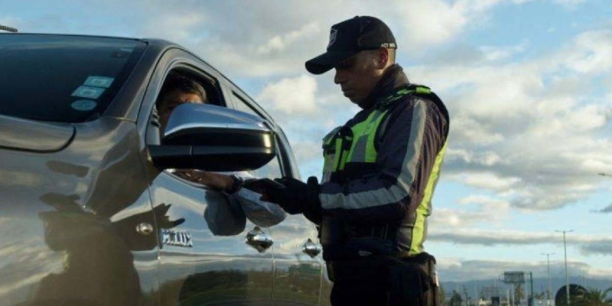 Pico y placa en Quito: estas son las restricciones de movilidad para este martes 3 de diciembre