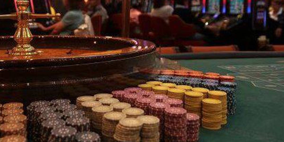 Consulta popular 2024: permitir el funcionamiento de casinos en Ecuador, entre las preguntas planteadas por el Ejecutivo