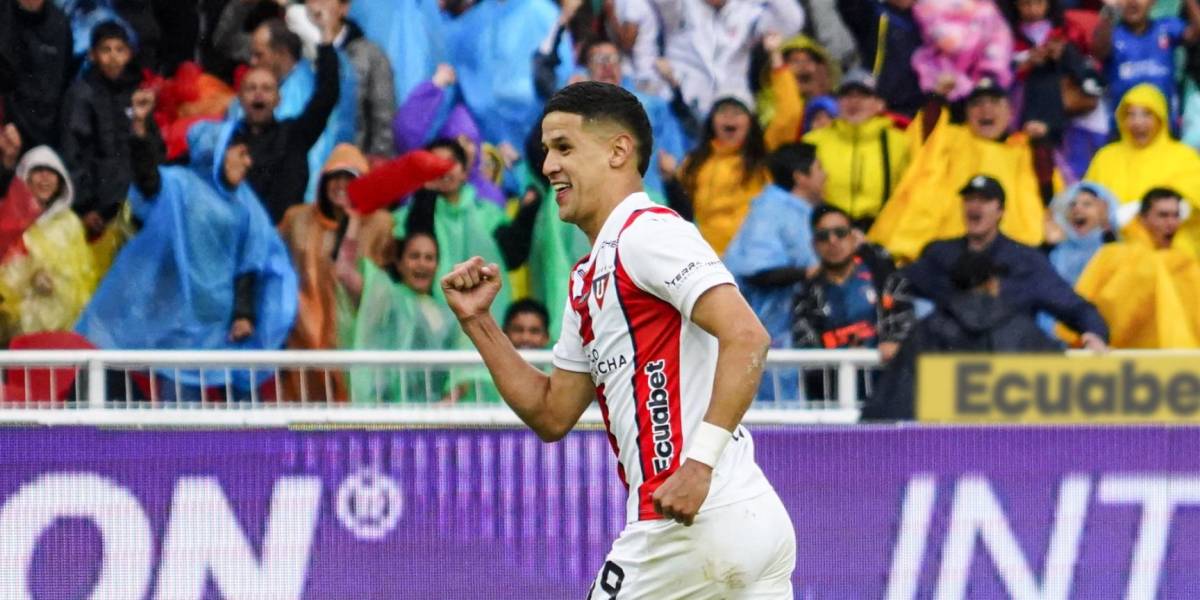 Isaac Álvarez confirmó nuevas ofertas por Álex Arce