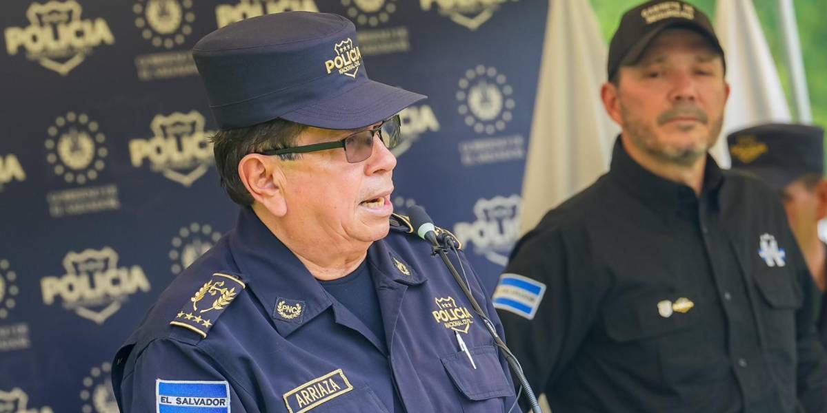 El director general de la Policía salvadoreña muere en un accidente aéreo