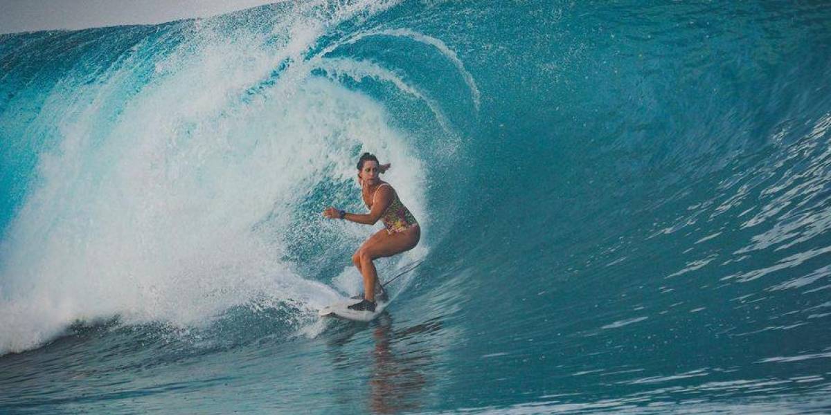 Una famosa surfista muere perforada por un pez espada