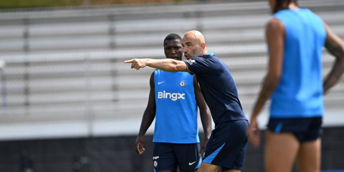 Enzo Maresca, entrenador del Chelsea, alabó a Moisés Caicedo y le pide que domine el mediocampo