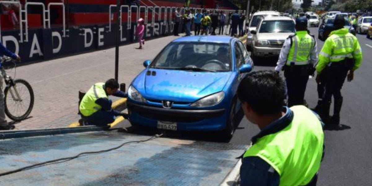 Pico y placa en Quito: las restricciones de movilidad para este miércoles 22 de mayo