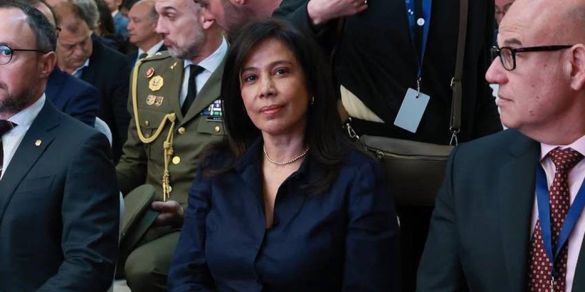 Daniel Noboa designa a Cynthia Gellibert Mora como vicepresidenta del Ecuador