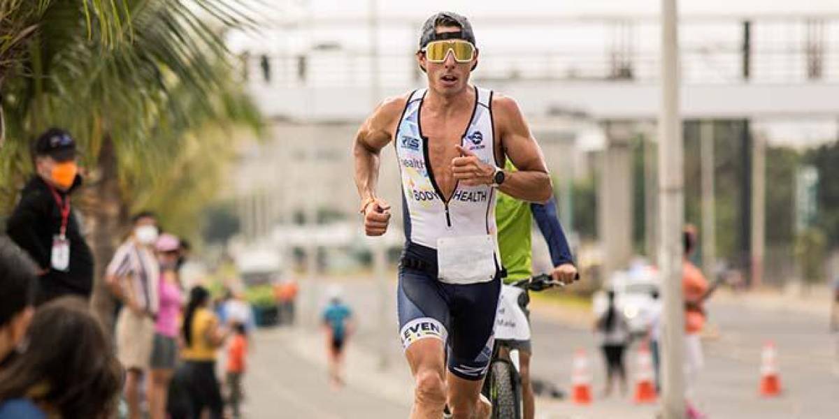 Alrededor de 2.500 triatletas de 25 países participarán en el Ironman 70.3 de Ecuador