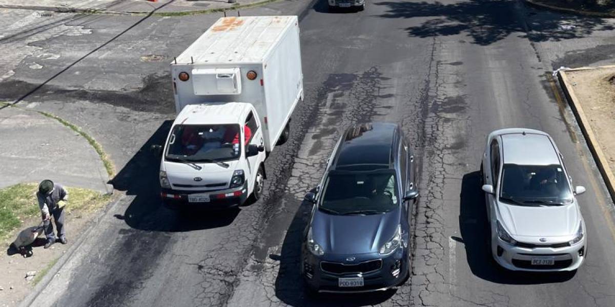 La tercera placa se implementará desde enero de 2025 en Quito