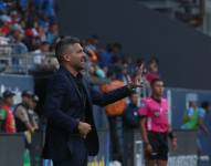 El entrenador de Independiente del Valle, Javier Gandolfi, en el partido contra Macará por la Liga Pro