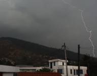 Imagen referencial de lluvias en Quito.