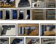 Las fotografías de las armas y municiones decomisadas.