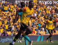 Barcelona SC goleó al Delfín SC en la fecha 11 de la Liga Pro.