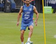 Leonardo Campana en un entrenamiento con la selección de Ecuador en el George Capwell