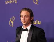 Fotografía de Jeremy Allen White en los Emmy 2024