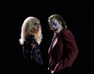 Lady Gaga y Joaquin Phoenix en Joker: Folie à Deux (2024)