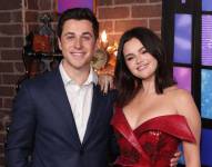 Fotografía de la artista Selena Gómez y el actor David Henrie