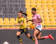 Madelen Riera anotó un doblete a Ñaña por la semifinal de la Superliga Femenina