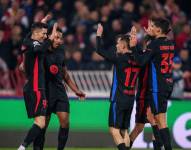 Jugadores del FC Barcelona celebran su victoria ante el Estrella Roja (2-5) por la Champions League