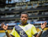 Kenny Arroyo debutó con la selección de Ecuador en las Eliminatorias Sudamericanas.