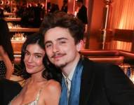 Fotografía de Kylie Jenner junto a Timothée Chalamet en los Globos de Oro 2025