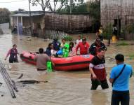 29 ríos en Ecuador se han desbordado producto de las lluvias. El invierno ha dejado 16 víctimas mortales.