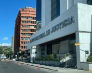 La fachada del edificio de la Corte Nacional de Justicia, en la zona bancaria y comercial de Quito.