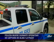 El policía recibió un disparo que le traspasó el brazo derecho y se alojó en el intercostal.