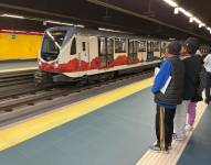 El sistema Metro de Quito cuenta con 18 trenes.