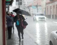 Imagen referencial de lluvias en Cuenca.