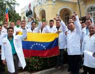 Médicos venezolanos en Cuba.