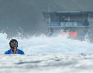 El clima ha impedido llevar con normalidad el torneo de surf olímpico.