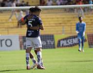 Jugadores de IDV celebran el gol de Jeison Medina por la Liga Pro