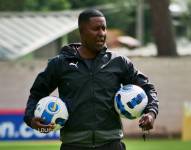 Édison Méndez, entrenador ecuatoriano.