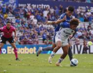 Emelec empató 2-2 en casa.