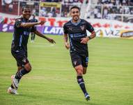 Lisandro Alzugaray celebra su gol con Liga de Quito a Técnico Universitario por la Liga Pro