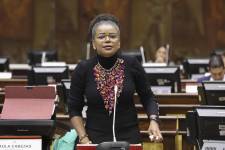 Paola Cabezas en su curul de la Asamblea Nacional.