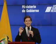 El viceministro de Gobierno Esteban Torres, en rueda de prensa en el Ministerio de Gobierno.