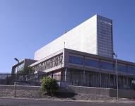 La fachada exterior del edificio de la Asamblea Nacional en Quito.