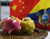 Una muestra de la pitahaya que Ecuador exporta ahora también a China