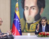 Fotografía cedida por Prensa Miraflores del presidente de Venezuela, Nicolás Maduro, durante un acto, en Caracas (Venezuela).