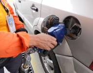 Imagen para graficar el abastecimiento de combustible en un automóvil.