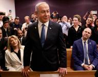 Por primera vez en la historia de Israel, su primer ministro está siendo sometido a juicio.