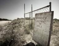 En la frontera entre México y Estados Unidos, las autoridades identificaron cuatro organizaciones criminales que amenazan la vida de los migrantes
