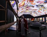 Fotografía del interior de una exposición inédita e inmersiva que recrea las piezas de Miguel Ángel, el 28 de noviembre del 2023, en Quito (Ecuador).