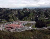 Vista de los exteriores de la cárcel de Turi en Cuenca.